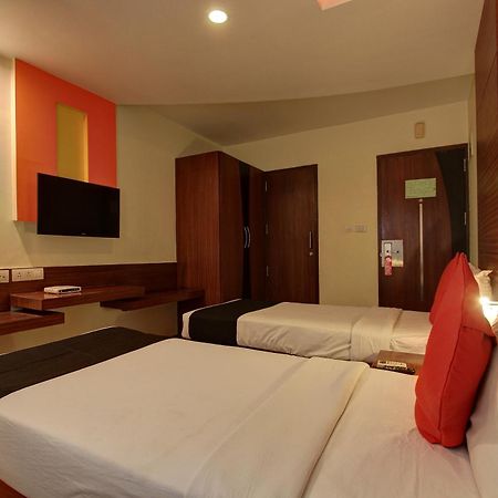 Townhouse Jp Residency Near Delhi Airport Hotel Új-Delhi Kültér fotó