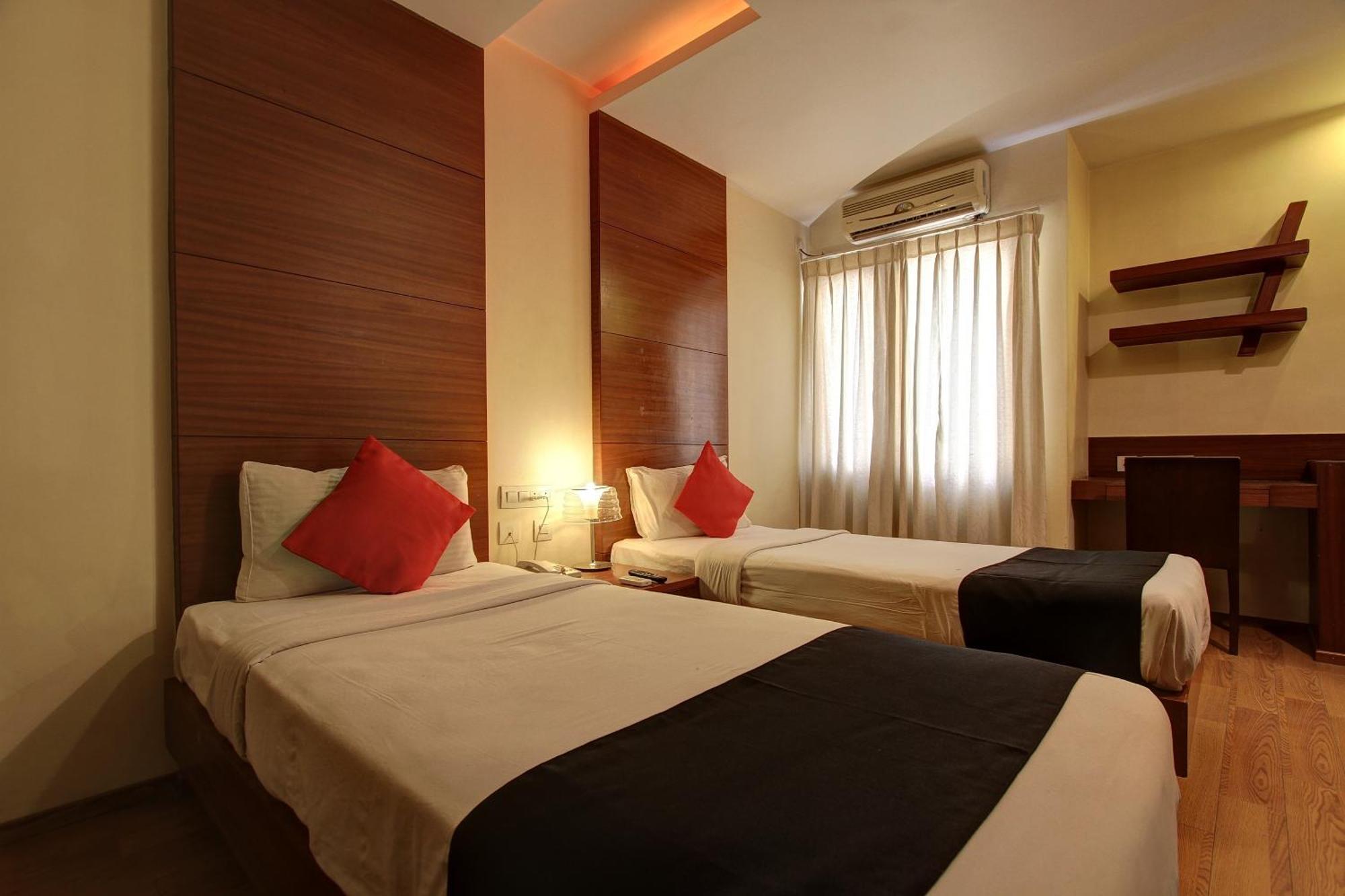 Townhouse Jp Residency Near Delhi Airport Hotel Új-Delhi Kültér fotó
