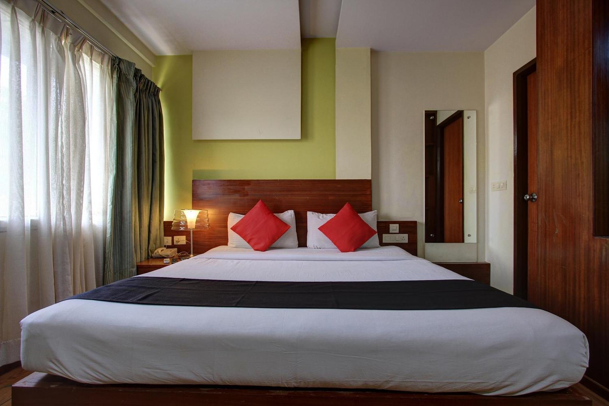 Townhouse Jp Residency Near Delhi Airport Hotel Új-Delhi Kültér fotó